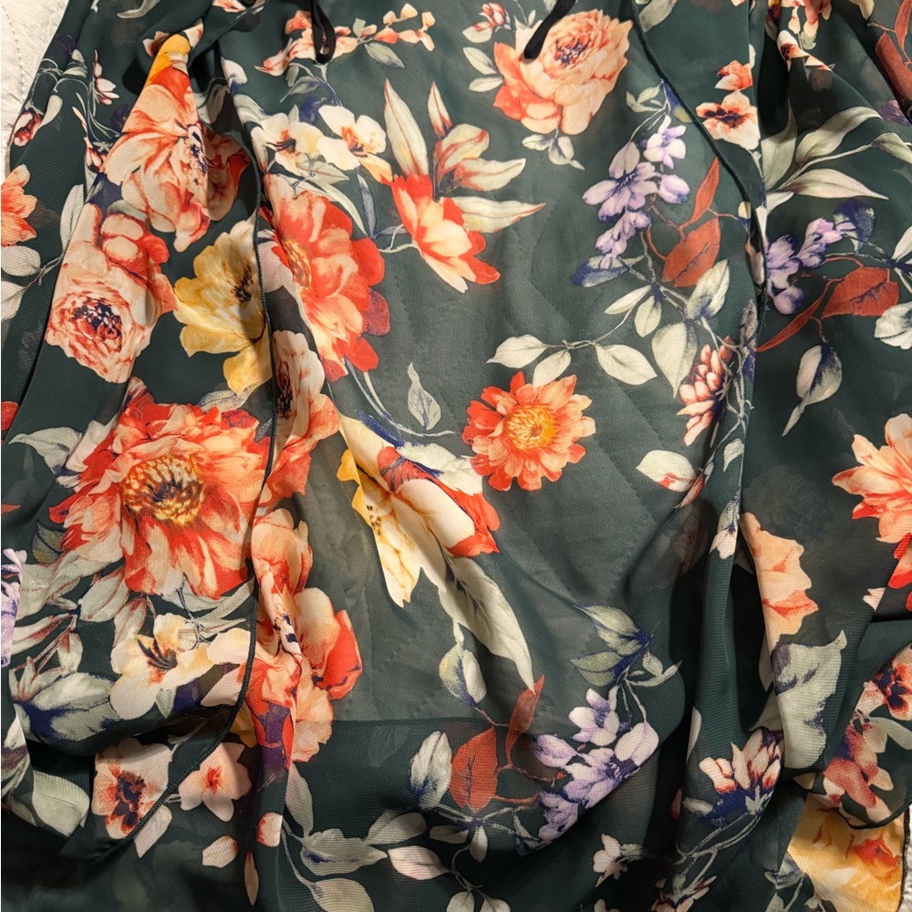 Emory Park Floral Tunic in Green and Multicolor - Picture 1 of 2
